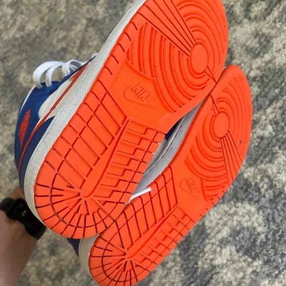 Nike Orange Blue and White Jordans - Picture 2 of 5